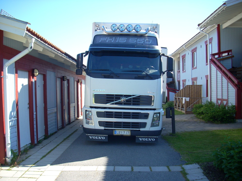 Lastbilen som skulle ta vårt bohag till Vasa